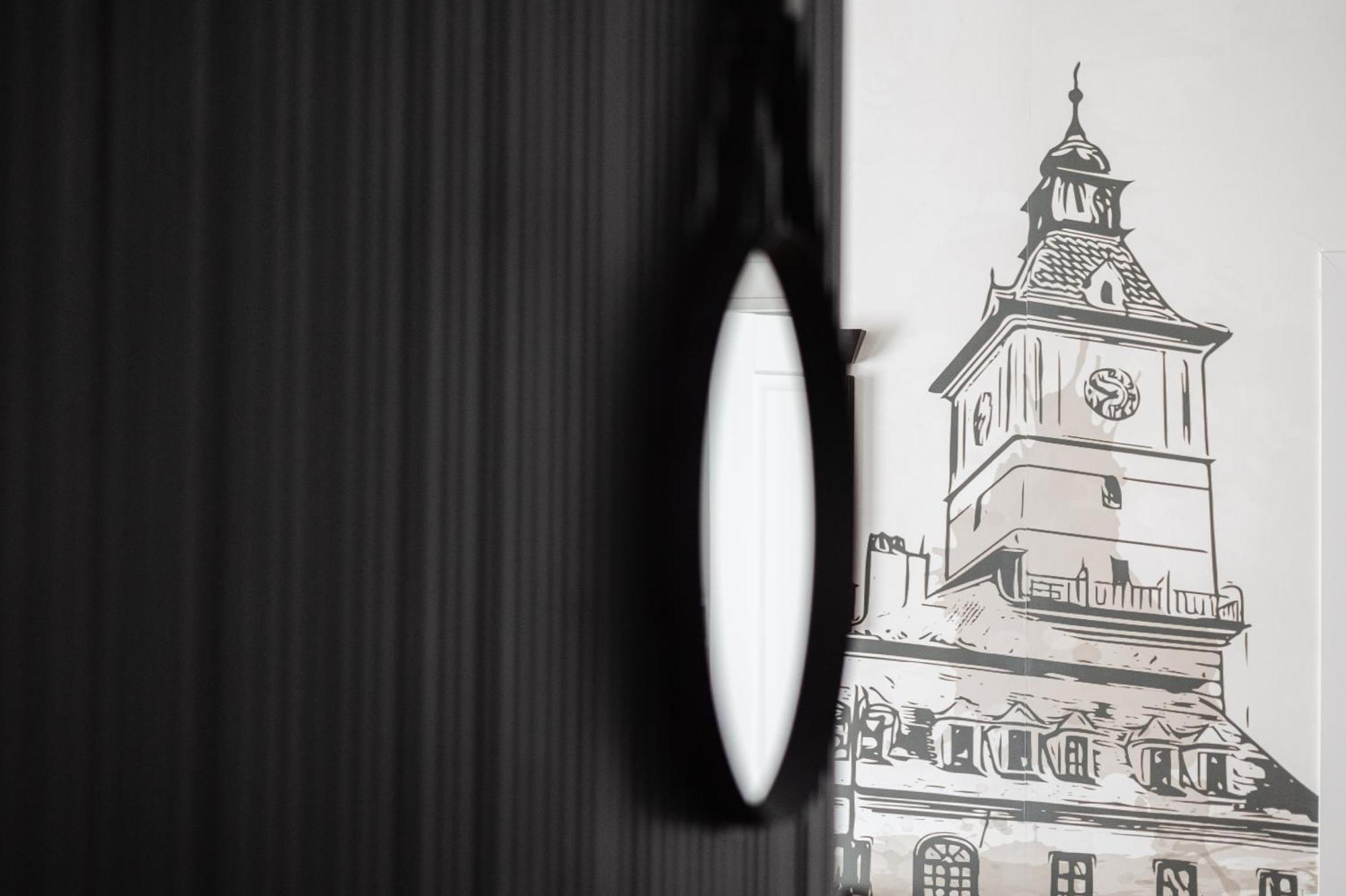 Peak Aparthotel - Old Town - By Cityhost Braşov Dış mekan fotoğraf