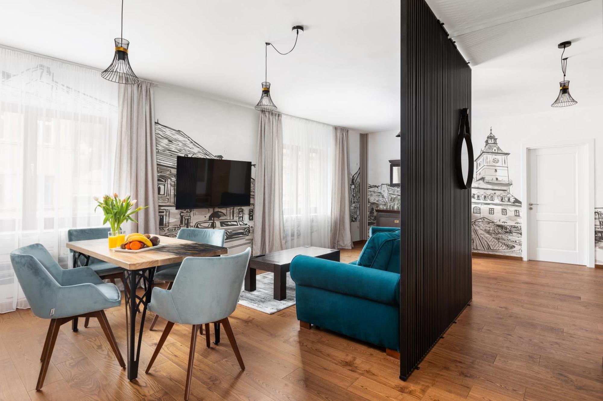 Peak Aparthotel - Old Town - By Cityhost Braşov Dış mekan fotoğraf